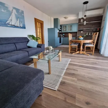 Apartment Sea To Sky *